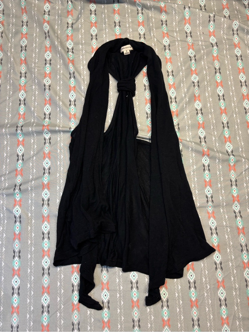 🍄Zenana Outfitters Black Sleeveless Open-Front Cardigan